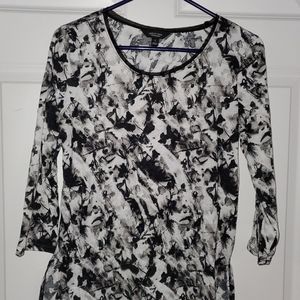 Vera Wang tunic top